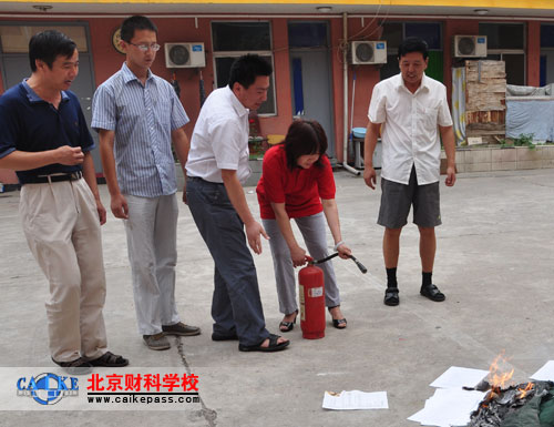 灭火前要领指导